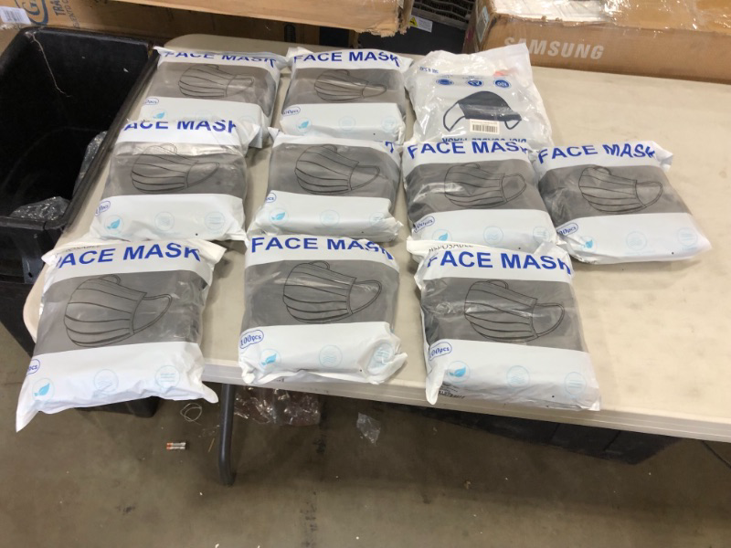 Photo 1 of 10 pack of 100 pcs face masks