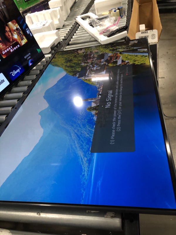 Photo 5 of INCOMPLETE LG NanoCell 80 Series 55” Alexa Built-in 4k Smart TV (3840 x 2160), Refresh Rate 60Hz, AI-Powered 4K Ultra HD (55NANO80UPA, 2021)
**MISSING 1 LEG** 