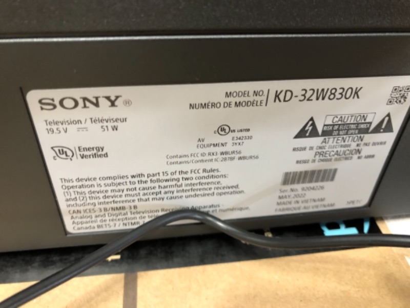 Photo 3 of **MISSING REMOTE** Sony 32 Inch 720p HD LED HDR TV W830K Series with Google TV and Google Assistant-2022 Model
