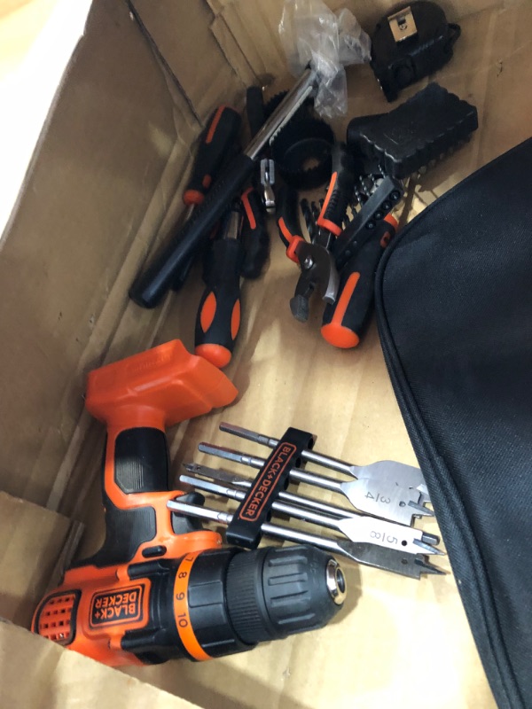 Photo 6 of 20-Volt MAX Lithium-Ion Cordless Drill and Project Kit with Battery 1.5Ah, Charger and Kit Bag