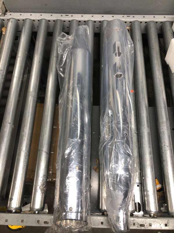 Photo 2 of SHARKROAD 4.0" Chrome Slip Ons Muffler Exhaust For Harley Davidson 1995-2016 Touring,Fit Street Glide, Road Glide, Road King, Electra Glide, Ultra Limited, 21CC
