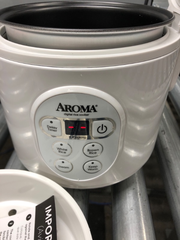 Photo 3 of Aroma Housewares 8-Cup (Cooked) (4-Cup UNCOOKED) Digital Rice Cooker and Food Steamer (ARC-914D),White