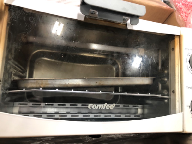 Photo 5 of COMFEE' Toaster Oven Countertop, 4-Slice, Compact Size, Easy to Control with Timer-Bake-Broil-Toast Setting, 1000W, White (CFO-BB102)
