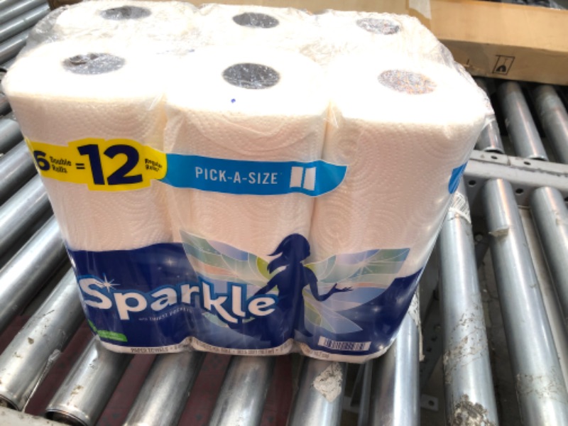 Photo 2 of 4 OF- Sparkle® Pick-A-Size® Paper Towels, 6 Double Rolls = 12 Regular Rolls
