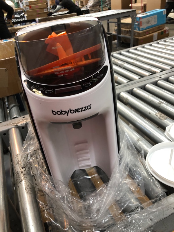 Photo 2 of Baby Brezza New and Improved Formula Pro Advanced Dispenser Machine