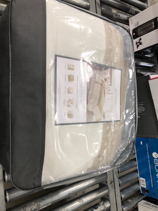 Photo 1 of 8pc Hawley Comforter Set Cream.Taupe - Threshold™ KING 
