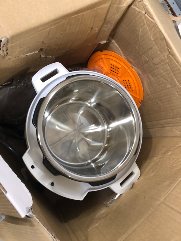 Photo 6 of **MAJOR DAMAGE, VIEW PHOTOS**
Star Wars Instant Pot Duo Mini 3-quart Pressure Cooker, BB-8 120V
