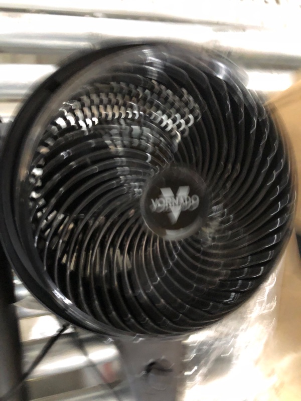 Photo 3 of **used**
Vornado 602 Whole Room Air Circulator Pedestal Fan with 3 Speeds Adjustable Height Personal Black
