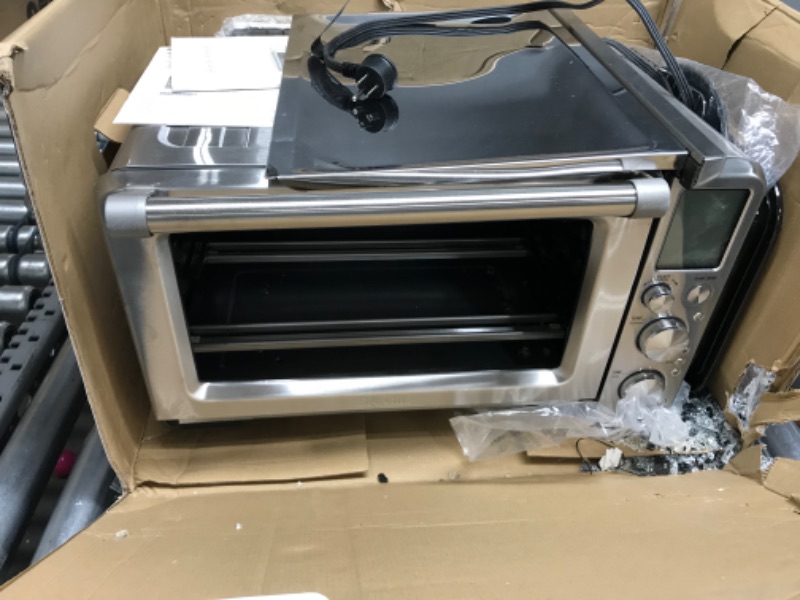 Photo 2 of (DAMAGED)Breville Smart Oven Pro Toaster Oven, Brushed Stainless Steel, BOV845BSS
**BRKEN DOOR, BROKEN GLASS, BACK IS DENTED**