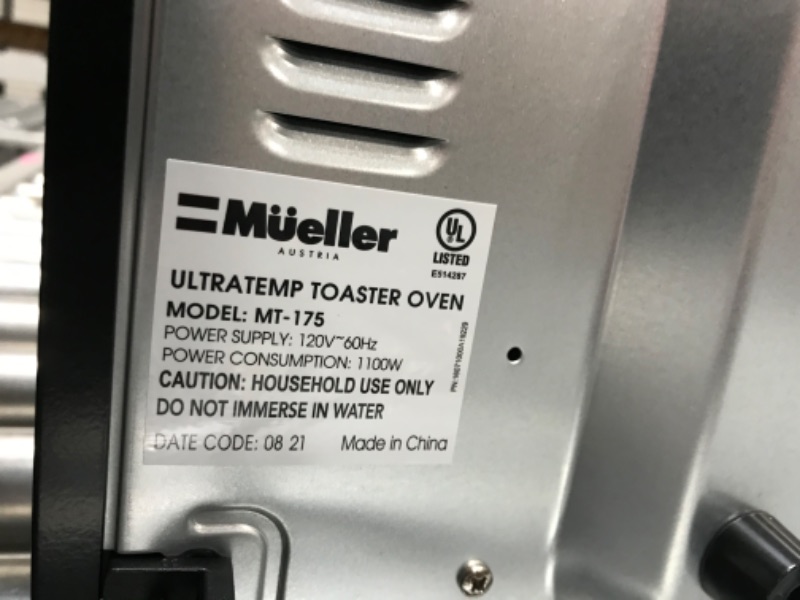 Photo 3 of (NOT FUNCTIONAL)Toaster Oven 4 Slice, Multi-function Stainless Steel Finish with Timer - Toast - Bake - Broil Settings, Natural Convection - 1100 Watts of Power, Includes Baking Pan and Rack by Mueller
**DID NOT HEAT UP/POWER ON**
