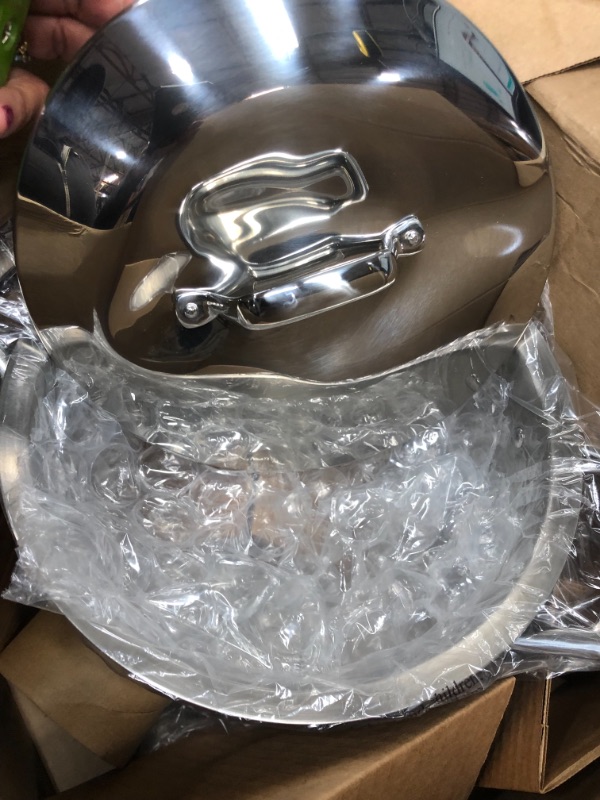 Photo 1 of 8 qt stock pot