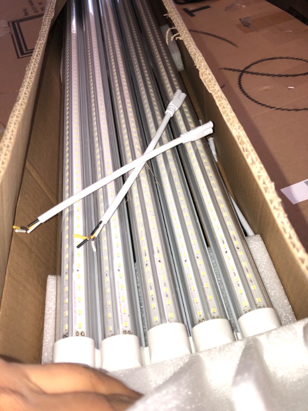 Photo 2 of 10Pack R17D/HO 8FT LED Tubes? Rotate V Shaped , 90W (Replacement for F96T12/CW/HO 150W), Cool White 6500K Clear Lens,T8/T10/T12 Replacement,Dual-Ended Power
