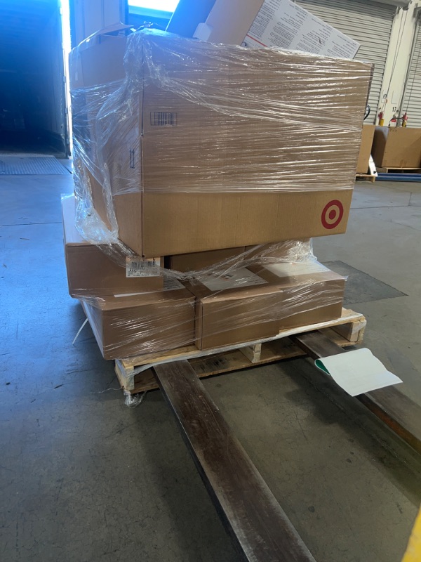 Photo 4 of Pallet Lot - Target General Merchandise - Overstock - Closeouts - Returns -  Full 48'x40' Pallet - FINAL SALE - NO RETURNS