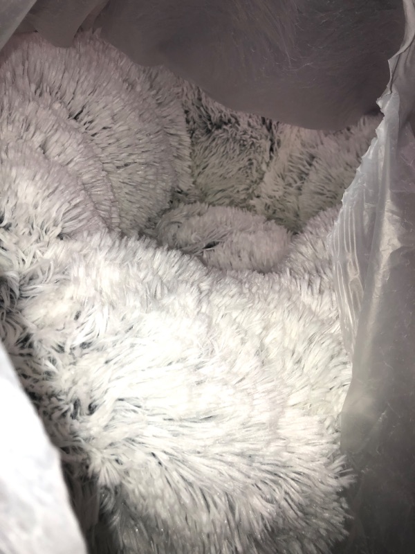 Photo 1 of 20" fluffly dog bed 