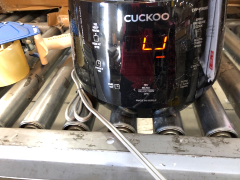 Photo 1 of **** TESTED ****
CUCKOO CRP-P0609S | 6-Cup (Uncooked) Pressure Rice Cooker | 12 Menu Options: Quinoa, Nu Rung Ji, GABA/Brown Rice & More, Made in Korea | Black/Copper
