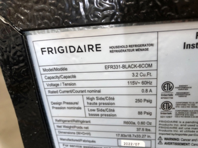 Photo 7 of FRIGIDAIRE EFR331-BLACK 3.2 Cu ft Eraser Board Mini Compact Dorm Fridge (Black)
