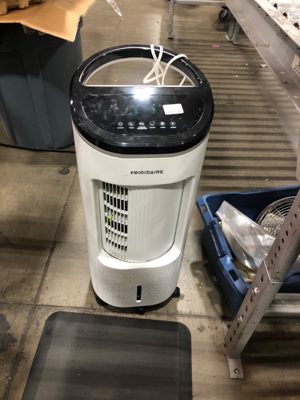 Photo 3 of 350 CFM 4-Speed 2-In-1 Evaporative Cooler (Swamp Cooler) and Fan with Wide Angle Oscillation for 250 sq. ft. - White
****tested fully functional***