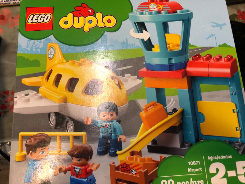 Photo 2 of LEGO DUPLO Town Airport 10871 Building Blocks (29 Pieces)  -- FACTORY SEALED --
