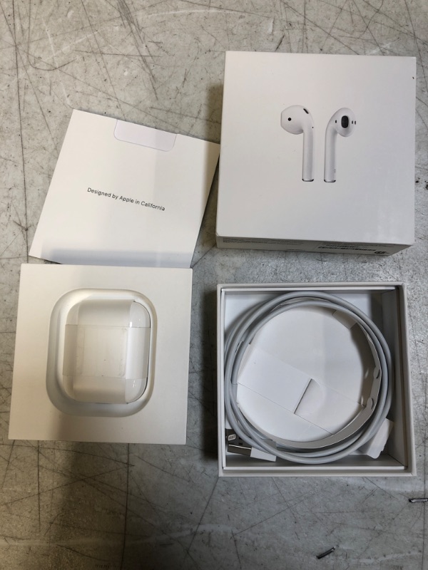 Photo 4 of Apple AirPods with Charging Case & Charging Cable