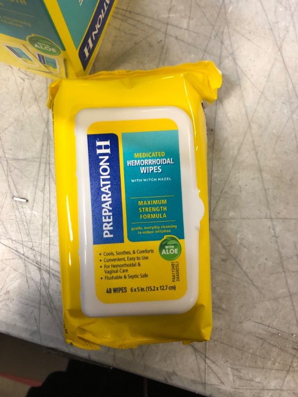 Photo 1 of Flushable Medicated Hemorrhoid Wipes 48 Count (Pack of 2)