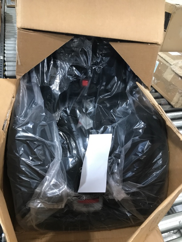 Photo 2 of Britax Boulevard ClickTight Convertible Car Seat
