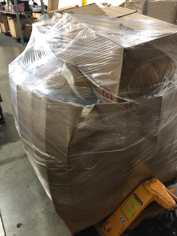 Photo 2 of Overstock and returned Target General Merchandise Pallet. Great for resellers and discount stores. Very clean condition products. These are unprocessed and unsorted pallets, directly from the retailer. 
Pallet Lot - Target General Merchandise - Overstock 