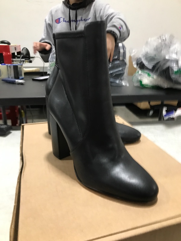 Photo 1 of Aldo Woman's ankle boots - 8