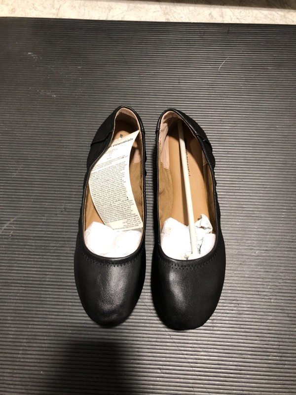 Photo 2 of Amazon Essentials Women's Belice Ballet Flat
SIZE 8