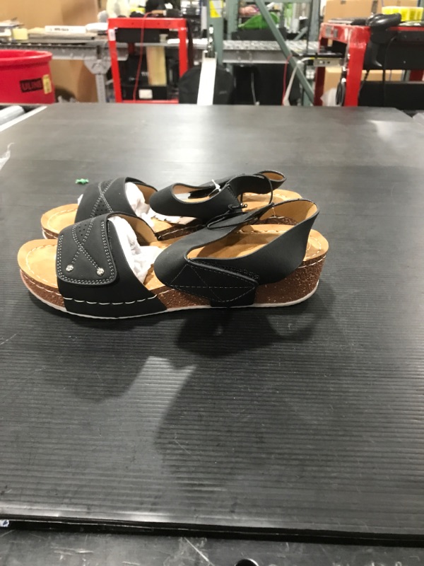 Photo 2 of BLACK WOMEN SANDALS 
SIZE 10