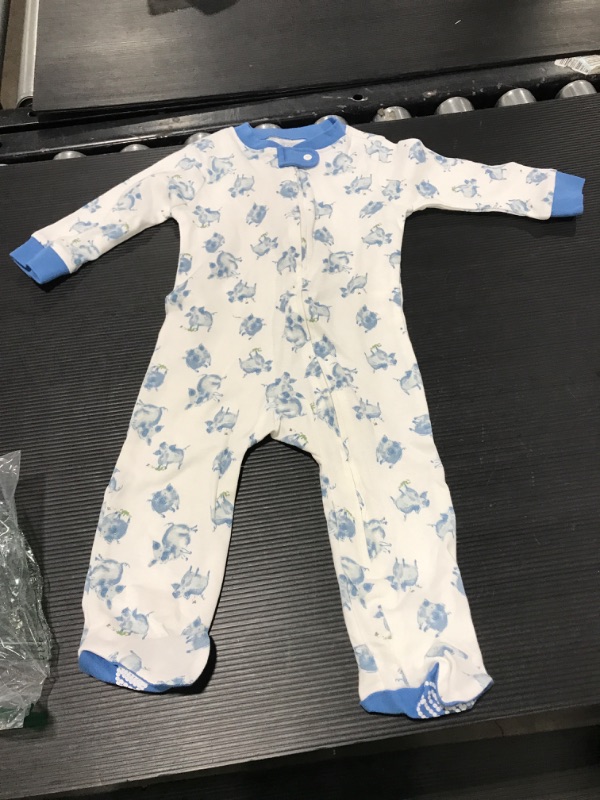 Photo 1 of 3-6M BABY ONESIE 