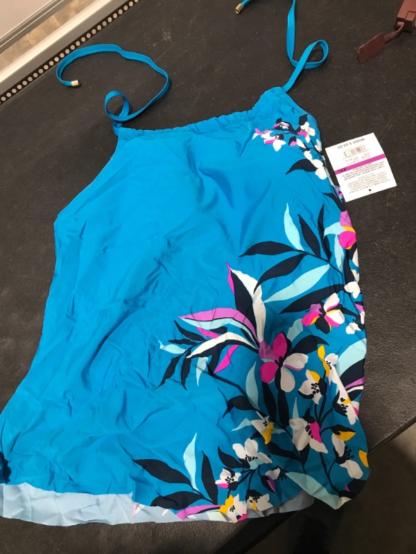 Photo 2 of 24th & Ocean Women's Standard High Neck Halter Handkerchief Tankini Swimsuit Top, Teal//Tropical Hideaway, XXL
