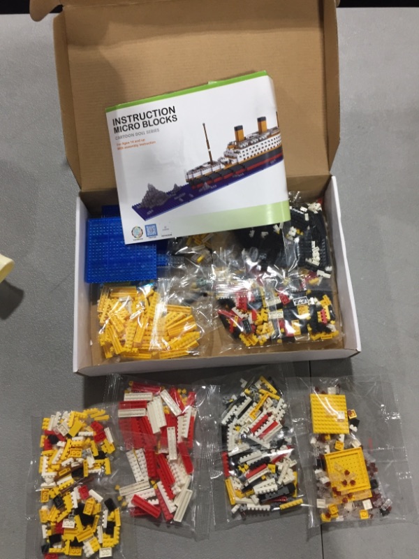 Photo 2 of dOvOb Micro Mini Blocks Titanic Model Building Set with 2 Figure, 1872 Piece Mini Bricks Toy, Gift for Adults and Kids