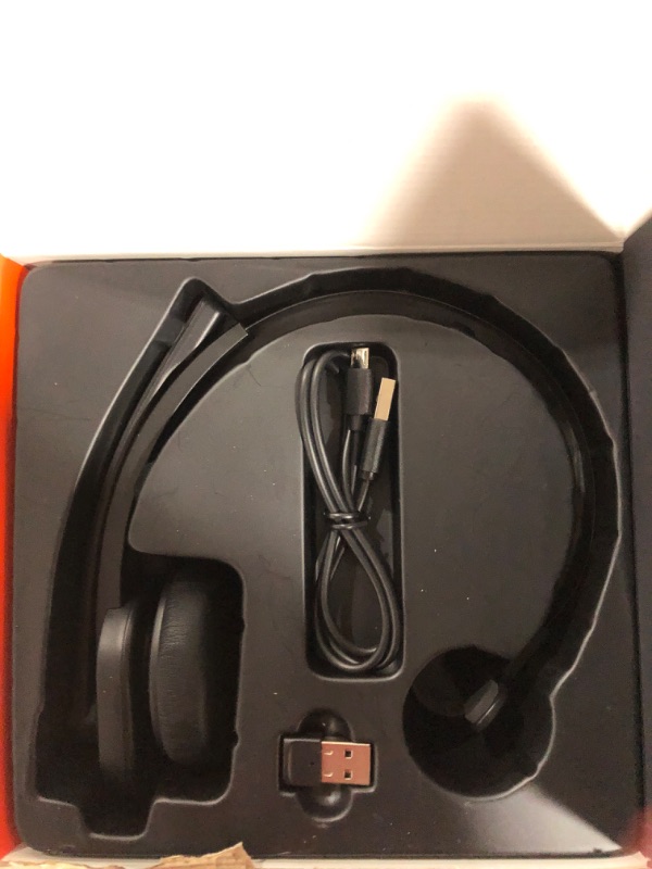 Photo 1 of TaoTronics TT-BH041 Bluetooth Headphones -NEW- H44
