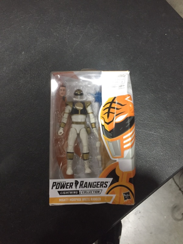 Photo 2 of Power Rangers Hasbro Toys Lightning Collection 6-Inch Mighty Morphin White Ranger Collectible Action Figure
