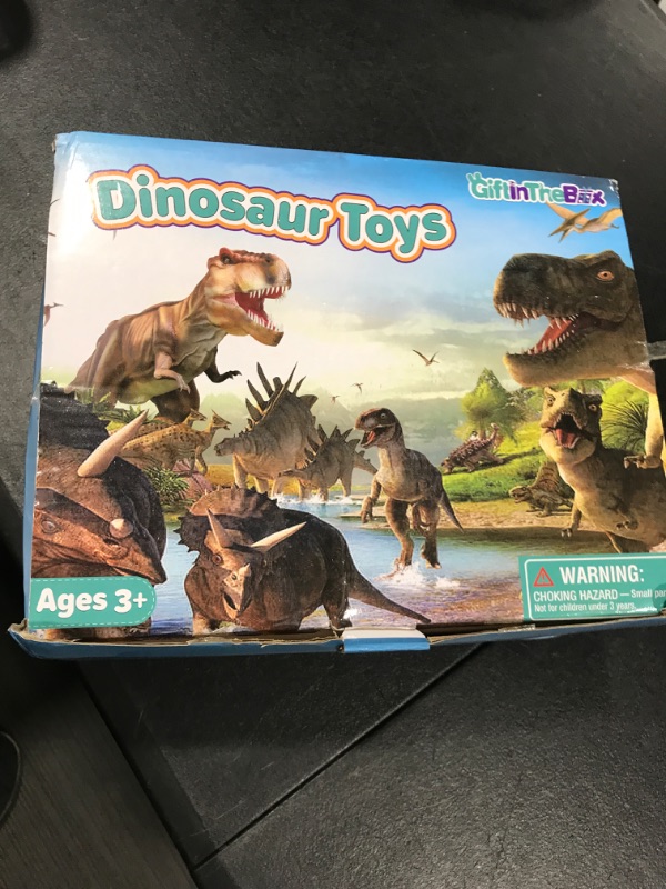 Photo 2 of 6 dinosaur toys 