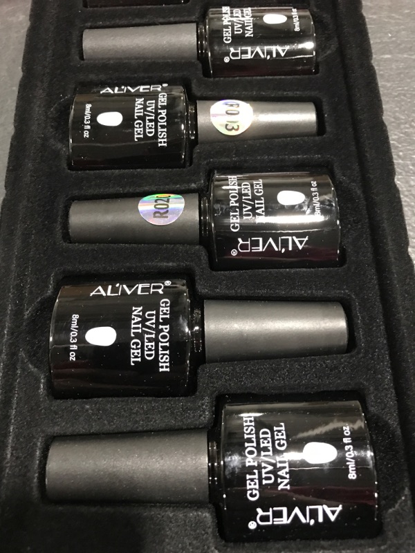 Photo 1 of AL'IVER GEL NAIL POLISH.