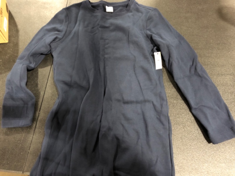 Photo 1 of Amazon Essentials Sweater Small