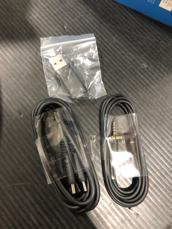 Photo 1 of Sennheiser Momentum 3 Over-ear Wireless Headphones (Black)