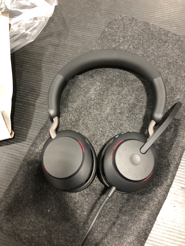 Photo 1 of Jabra Evolve2 40 UC Wired Headphones, USB-A, Stereo, Black – Telework Headset for Calls and Music, Enhanced All-Day Comfort, Passive Noise Cancelling Headphones, UC-Optimized with USB-A Connection

