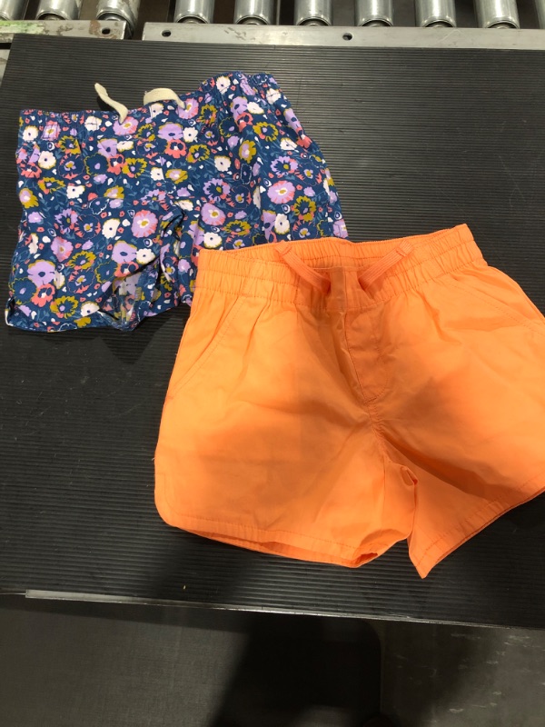Photo 1 of AMAZON ESSENTIAL GIRLS SHORTS SIZE 8