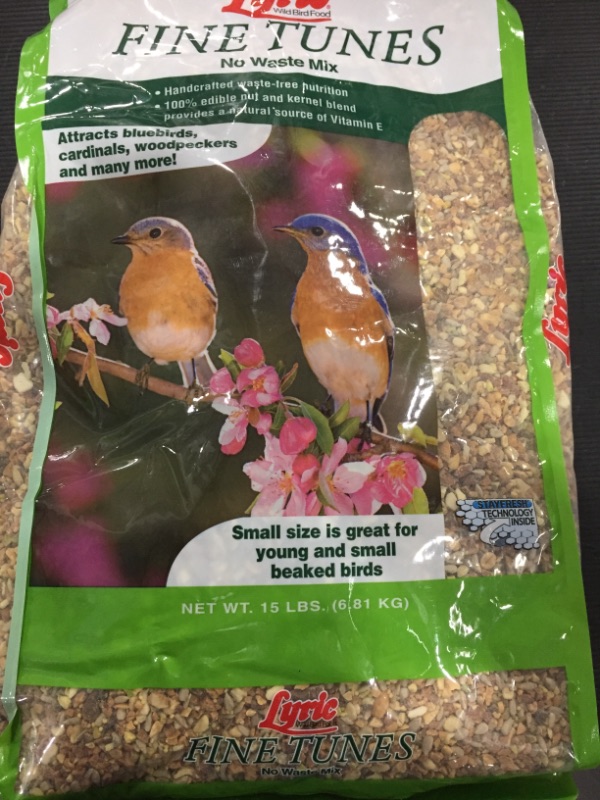 Photo 2 of - Lyric Fine Tunes Wild Bird Food 15 Pound - 26-47410