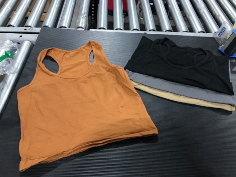 Photo 1 of 4 pack crop tank tops size L 