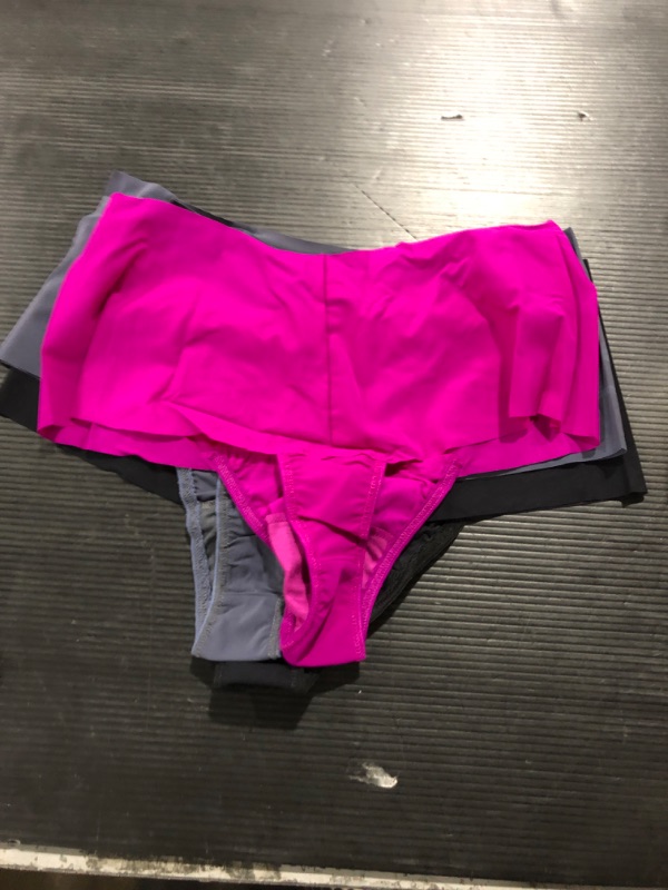 Photo 1 of 3pck of underwear for women Size-L