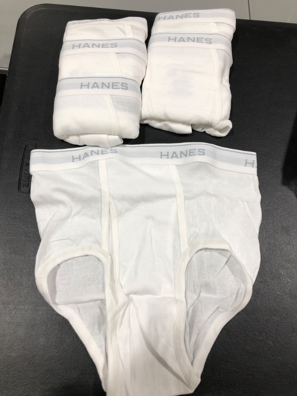 Photo 1 of 6 PACK TAGLESS HANES BRIEF SIZE M 