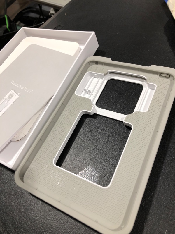 Photo 2 of L7 Case for Square Reader and iPad Mini (4th & 5th Generation)
