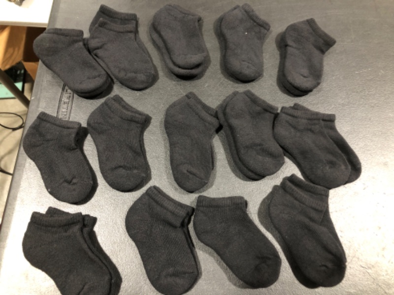 Photo 1 of 14 PAIRS OF BLACK TODDLER SOCKS SIZE UNKNOWN 