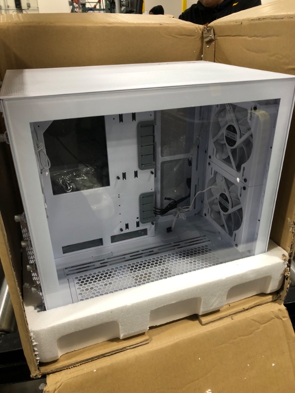 Photo 2 of Lian Li O11 AIR MINI White SPCC / Aluminum / Tempered Glass ATX Mini Tower Computer Case - O11AMW
