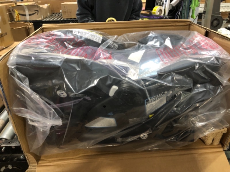 Photo 1 of Graco SnugRide 35 Lite Lx Infant Car Seat
