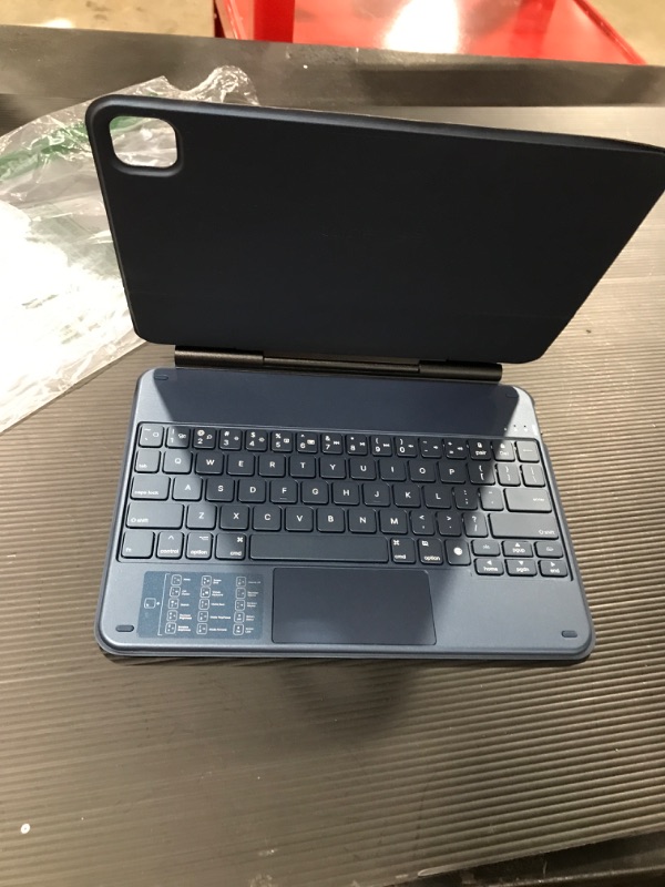 Photo 1 of TYpecase Magic-Style Keyboard Case for iPad Pro 12.9 2021 5th & 4th & 3rd Gen