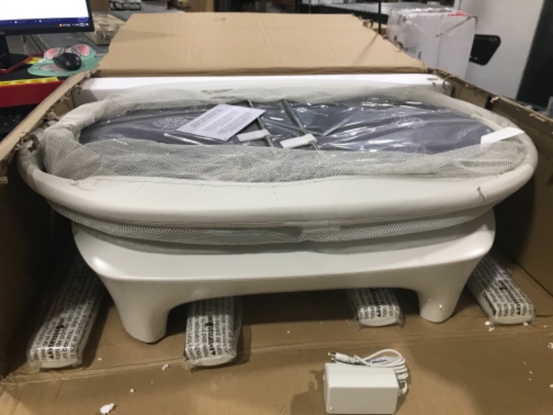 Photo 3 of 4moms mamaRoo sleep bassinet